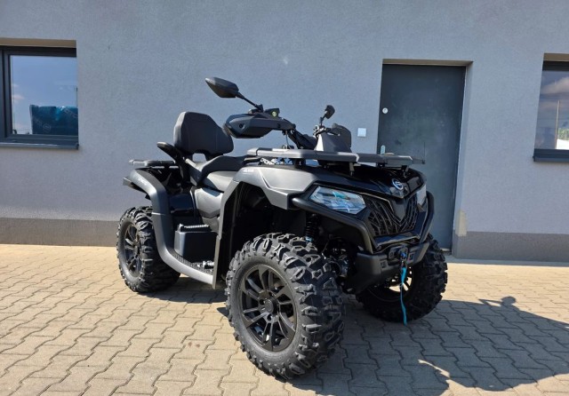 cf-moto