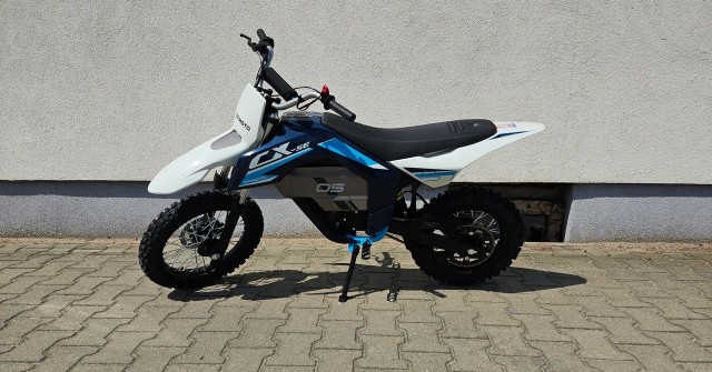 cf-moto