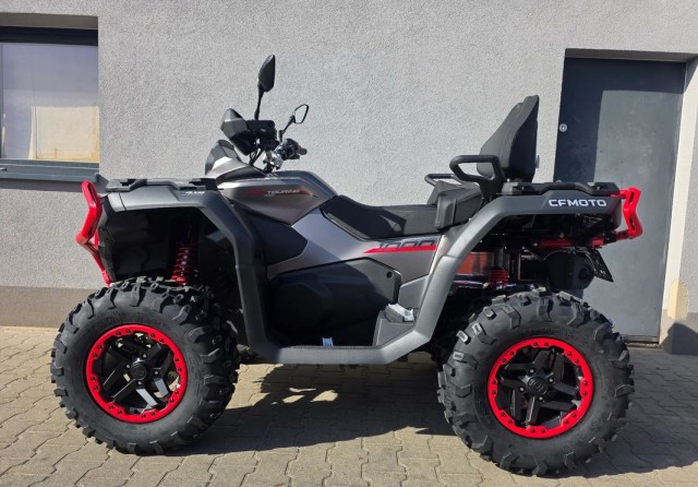 cf-moto